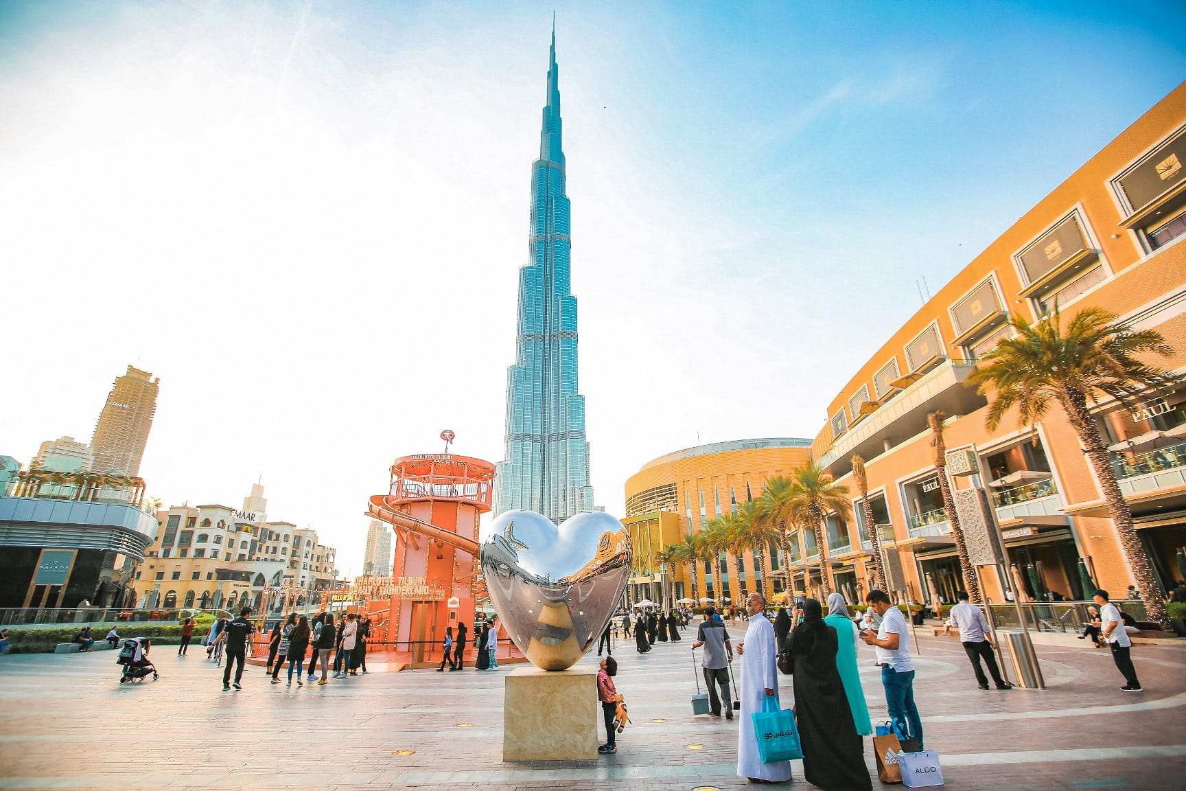 dubai tourism and commerce