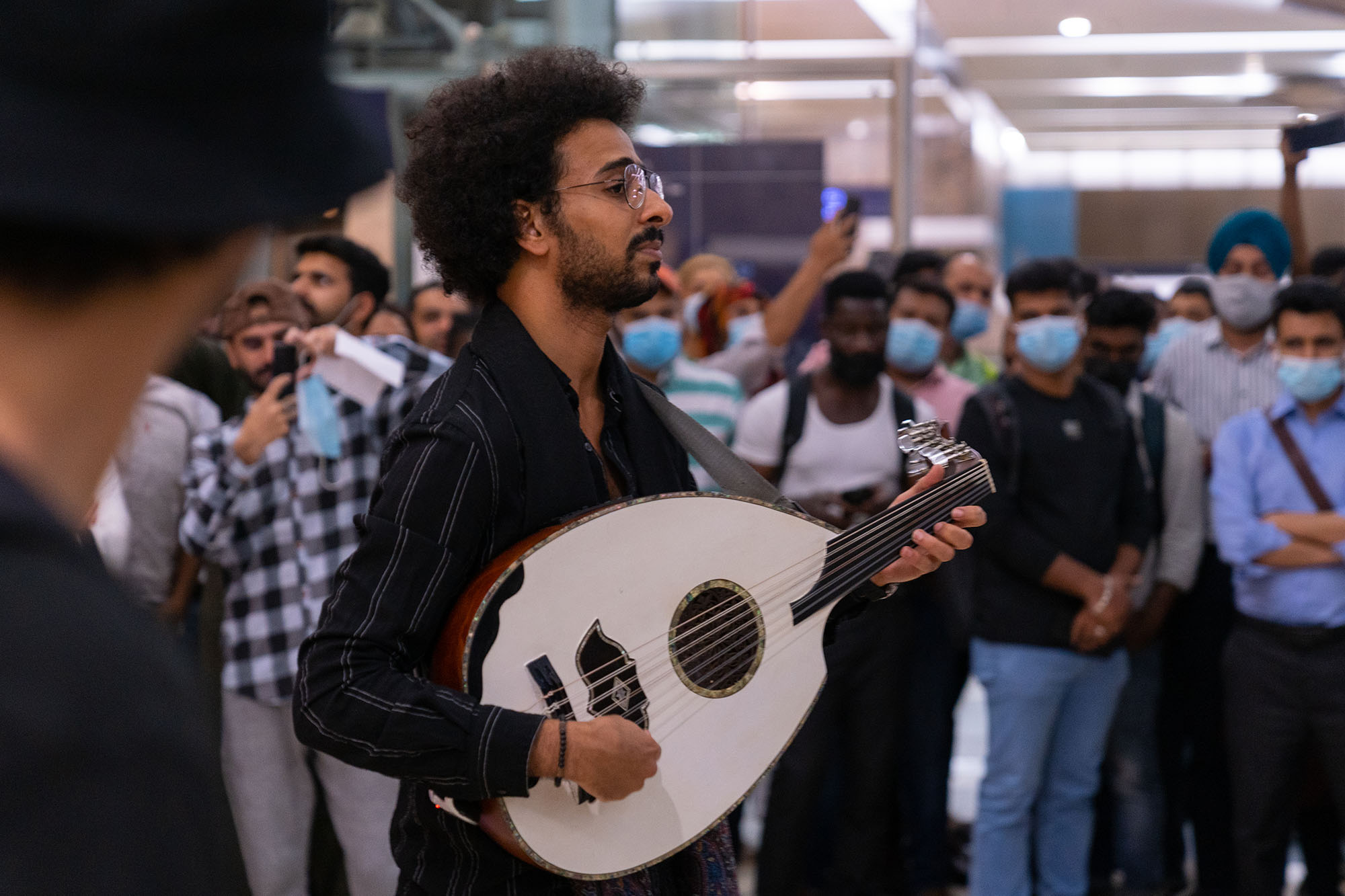 Dubai Metro Music Festival kicks off with enchanting live musical performances across five metro