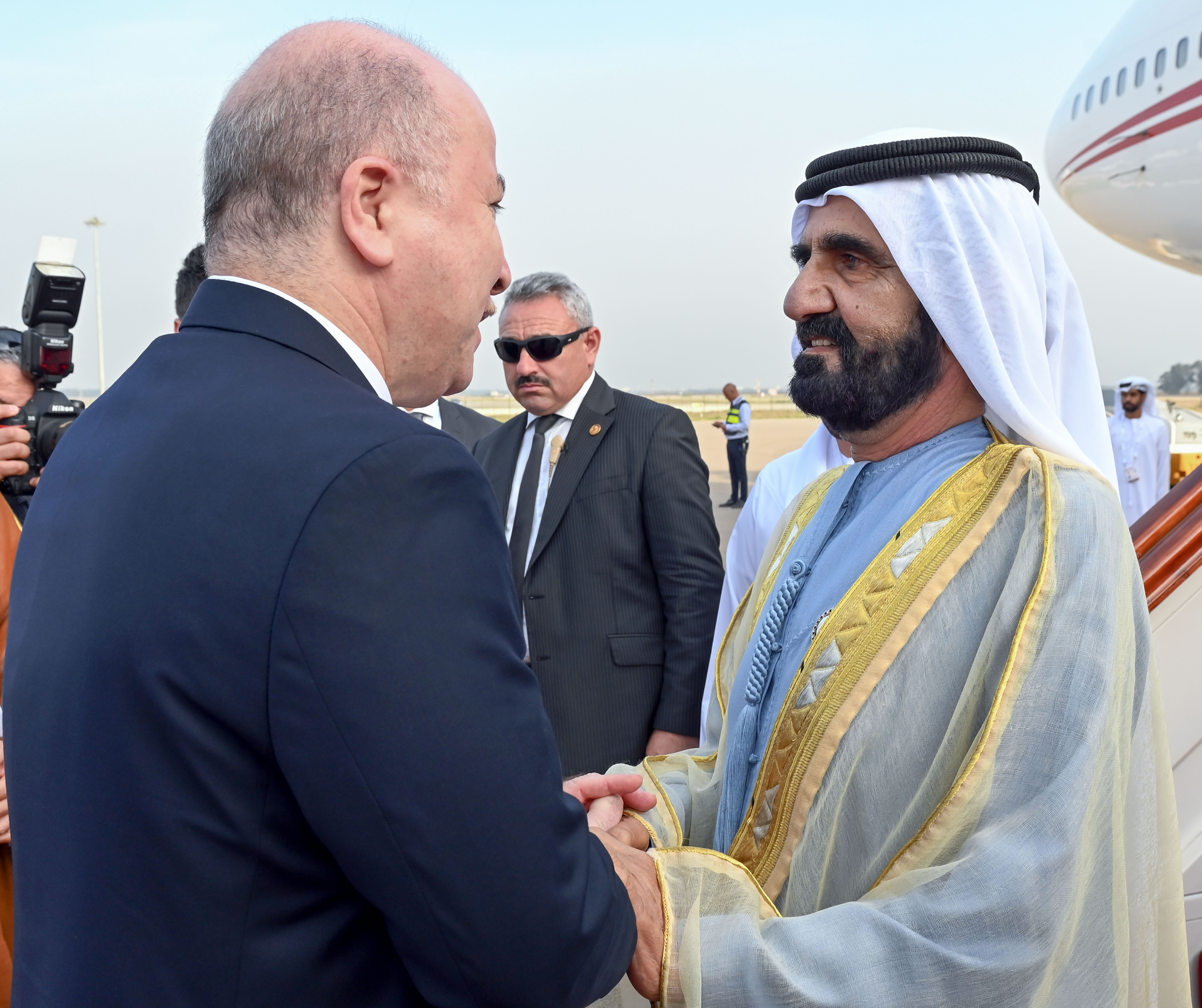 Mohammed bin Rashid arrives in Algiers