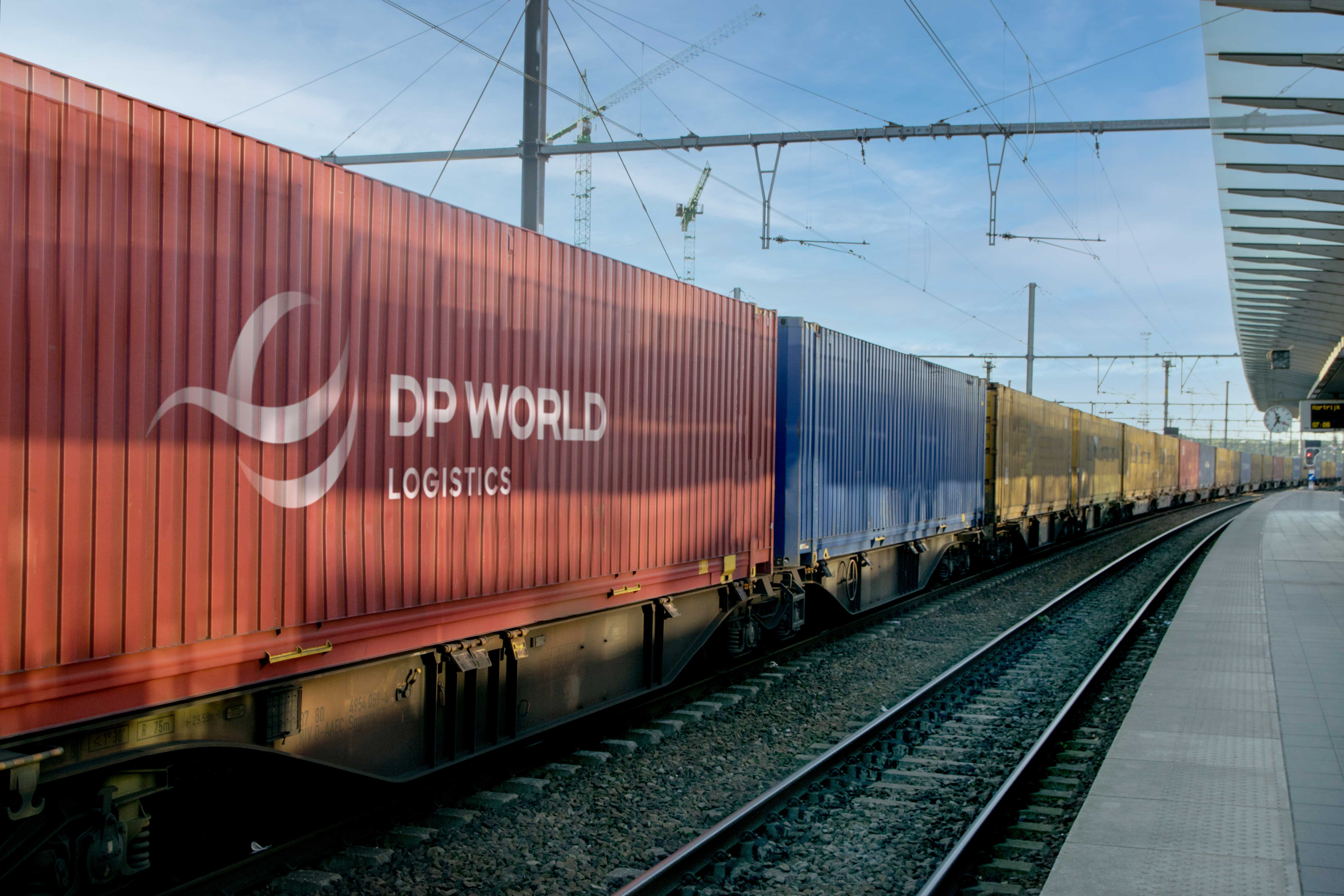 Investițiile DP World în servicii de logistică străine din 2012 depășesc 10 miliarde de dolari