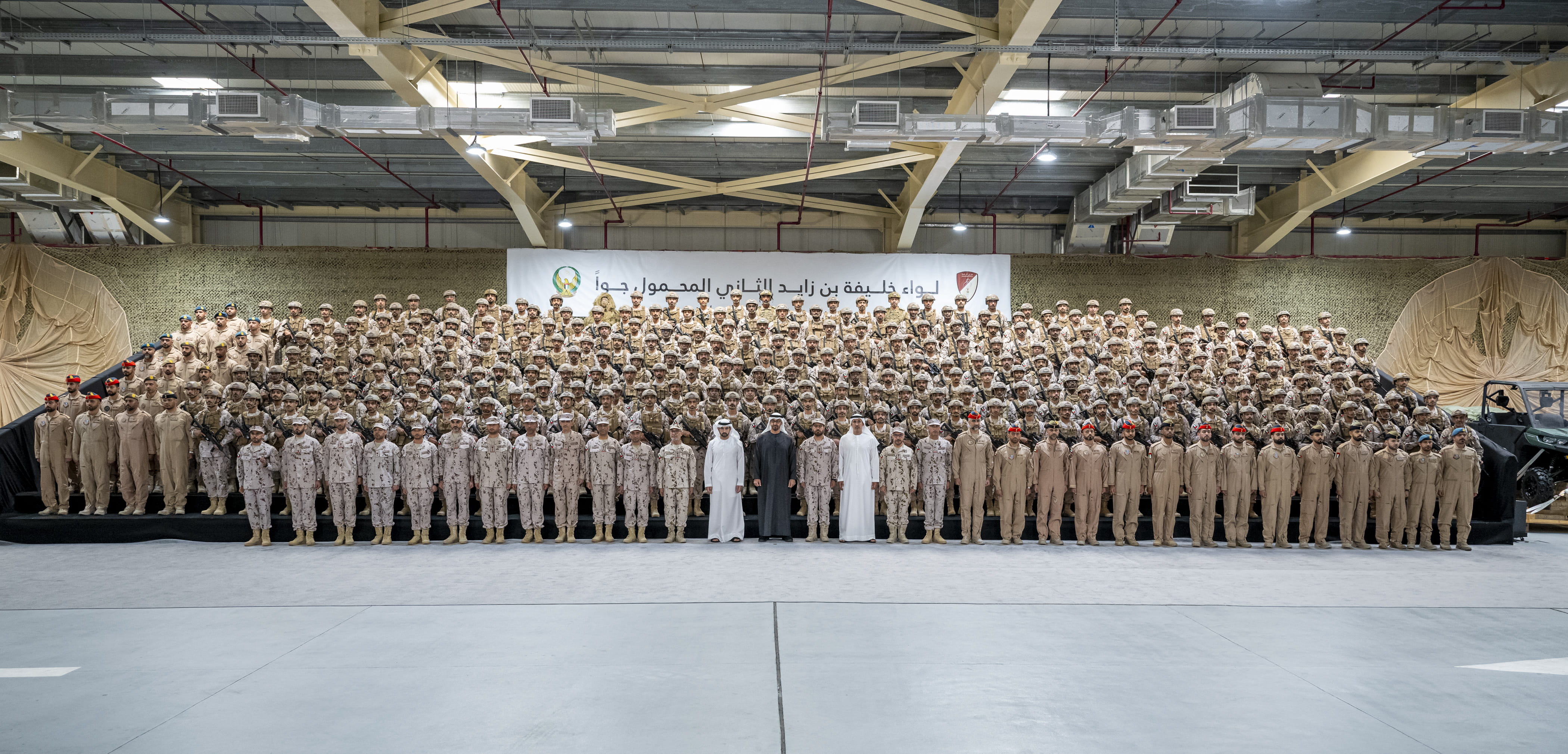 Presidentail Guard Command UAE President visits Khalifa bin Zayed II Airborne Brigade Command