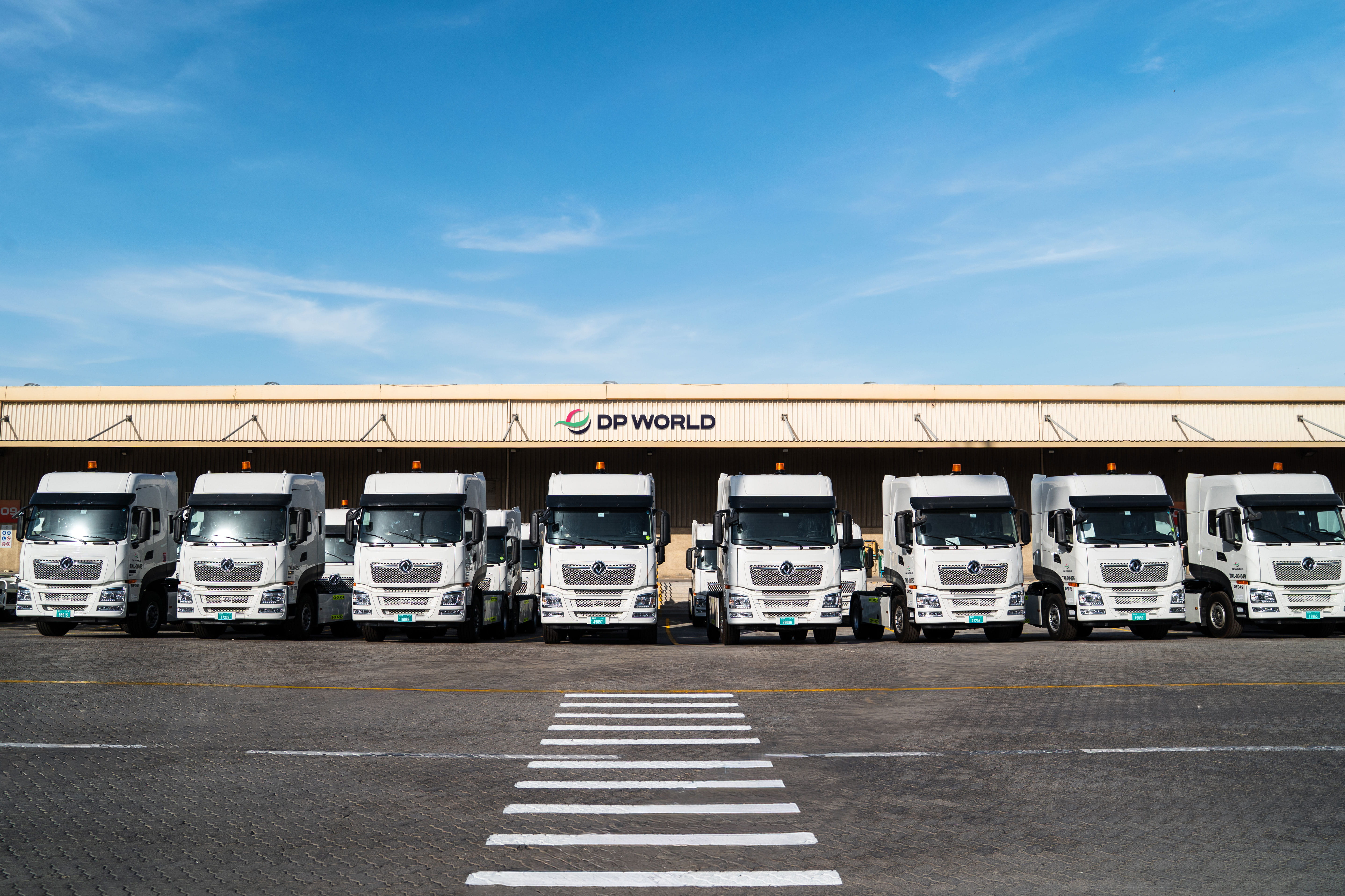 DP World acquires 700 trucks (1)